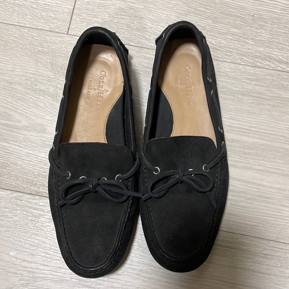 COLE HAAN never worn black loafers!